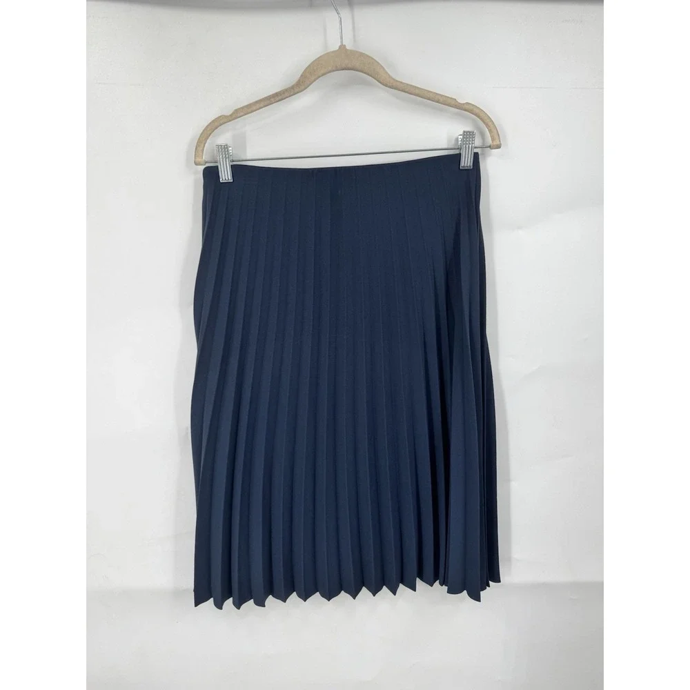 Everlane Pleated Knee Length Skirt Women 6 Navy Blue Minimalist Elevated Basic